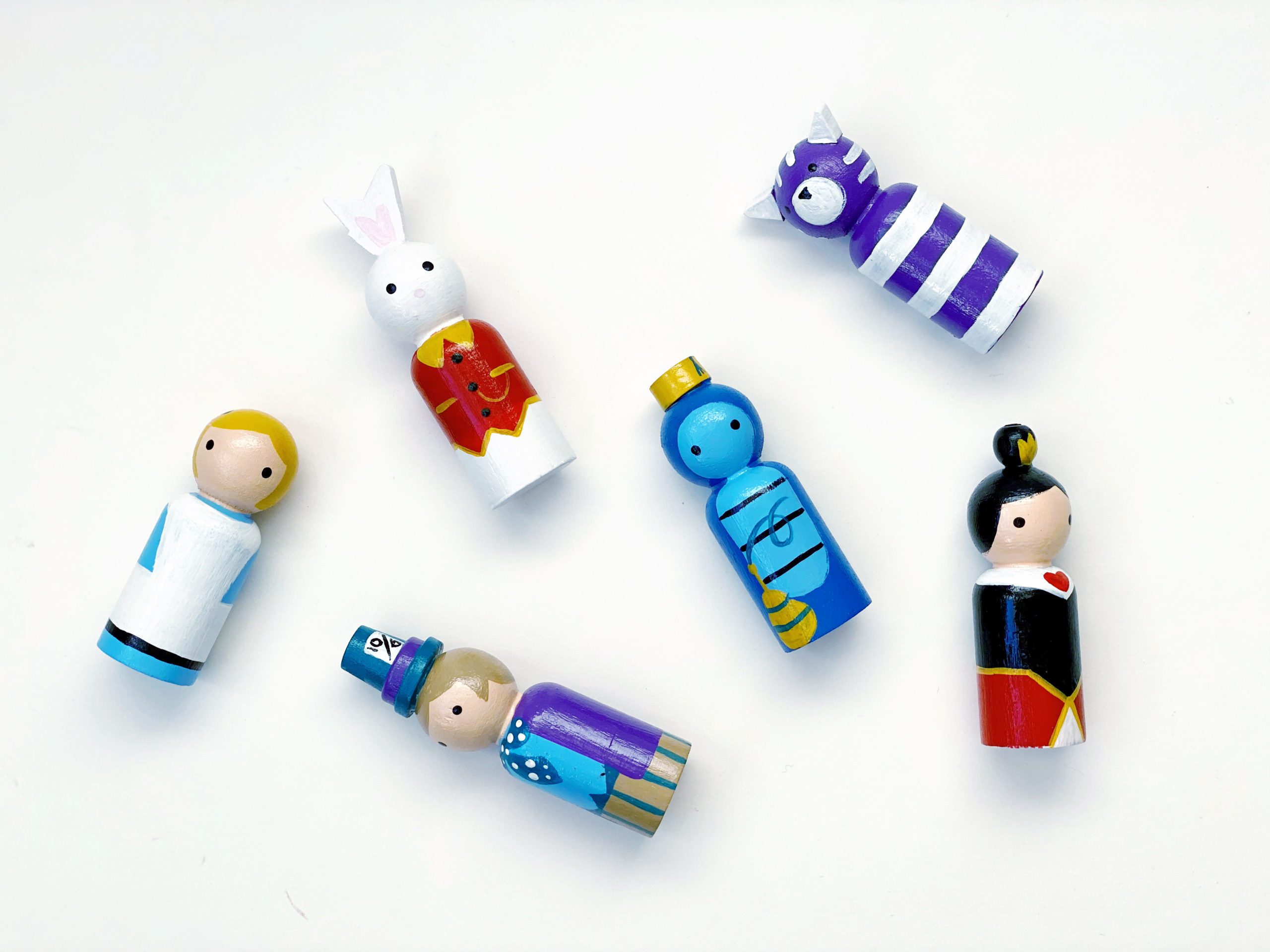 Cute Toys for Kids Alice in Wonderland Cute Toys Wooden Peg Dolls